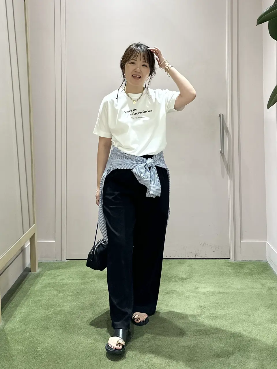 ANY フジコ コーディネート画像