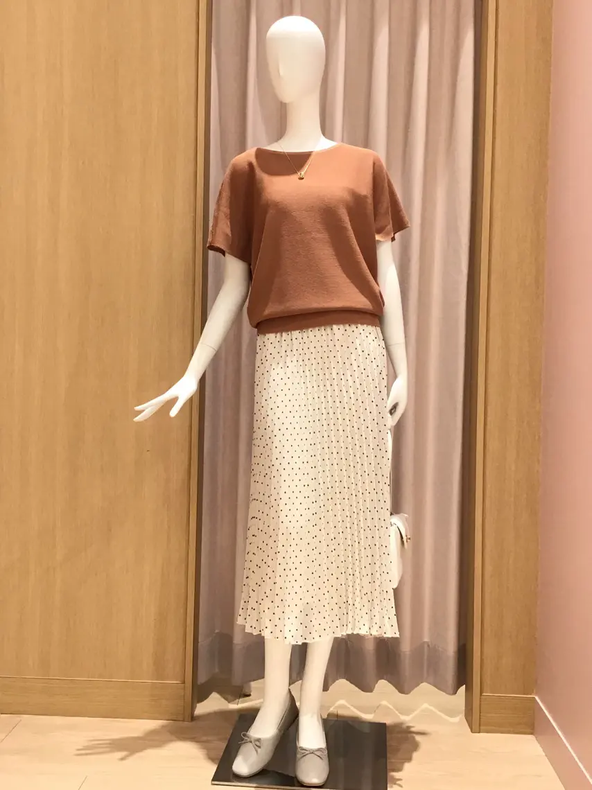  本吉 コーディネート画像