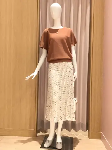 ANY 本吉 コーディネート画像