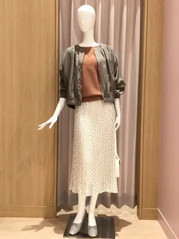 ANY 本吉 コーディネート画像