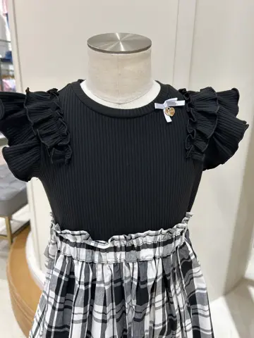 ANY 岡田 コーディネート画像