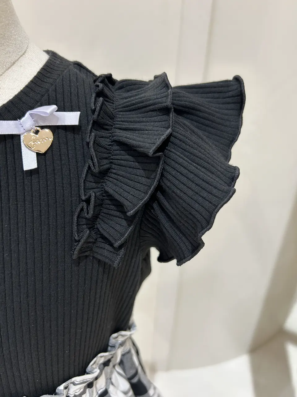 ANY 岡田 コーディネート画像