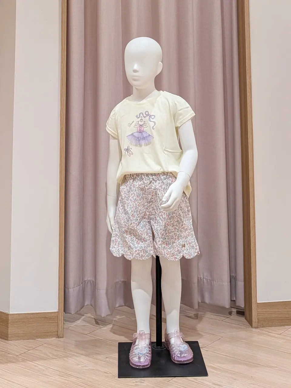 ANY 奥原 コーディネート画像