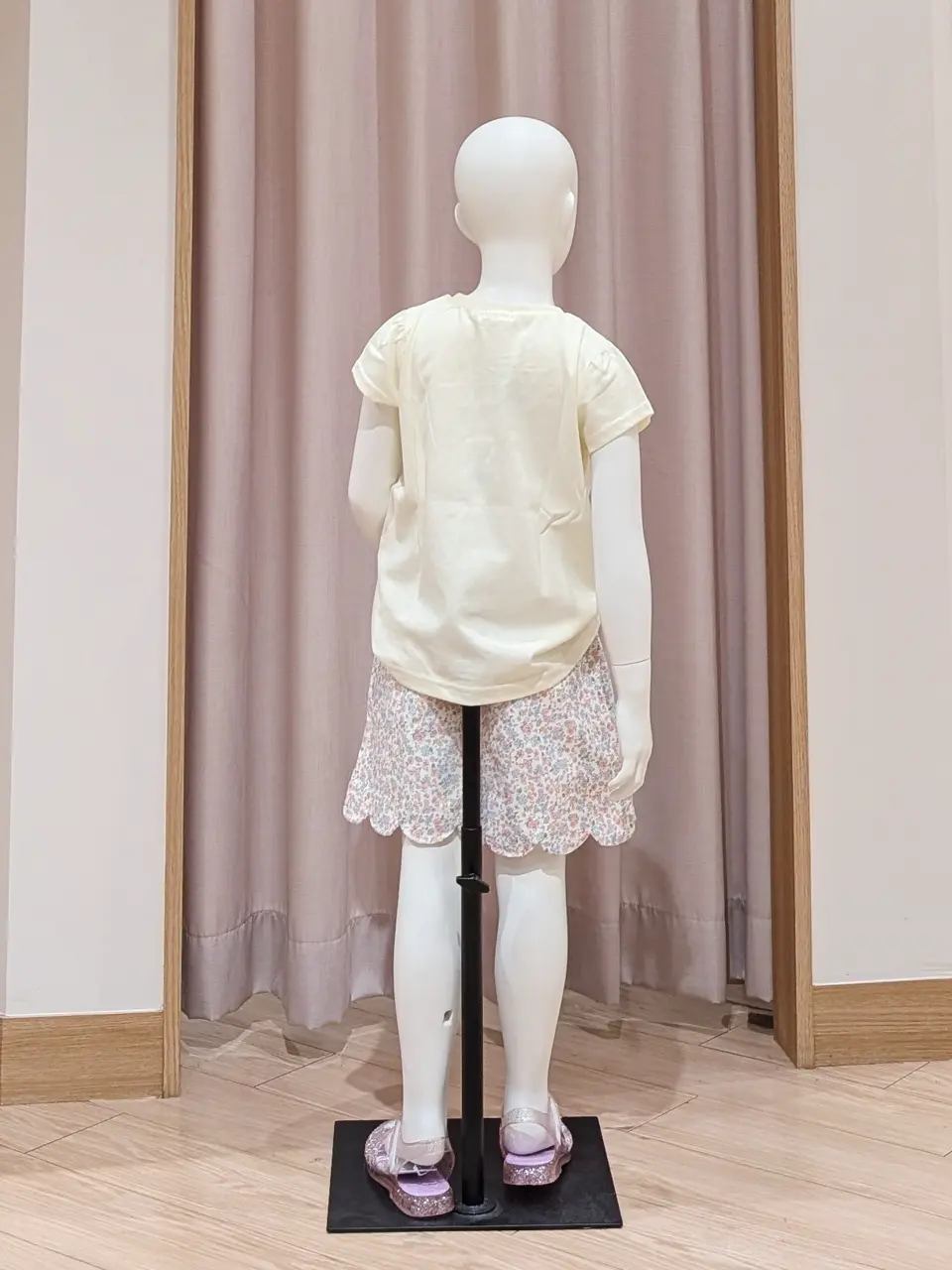 ANY 奥原 コーディネート画像