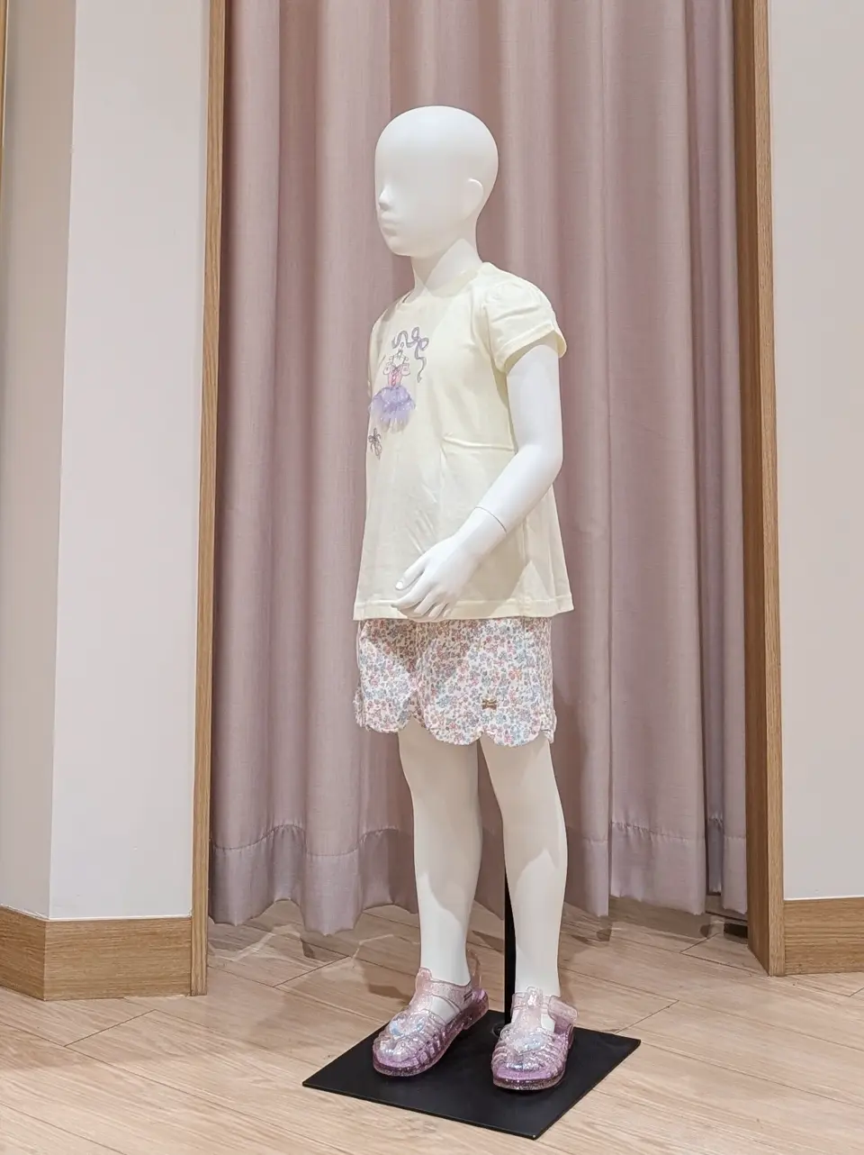 ANY 奥原 コーディネート画像