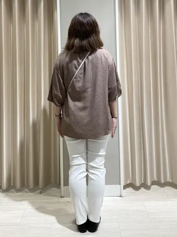 ANY 柄澤 コーディネート画像