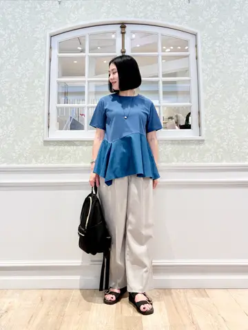 ANY MIKA コーディネート画像