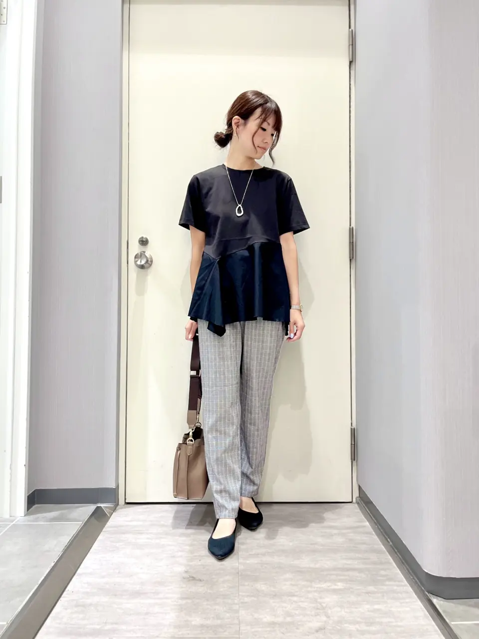 ANY 金井 コーディネート画像