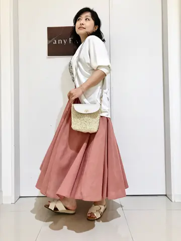 ANY スタッフ コーディネート画像