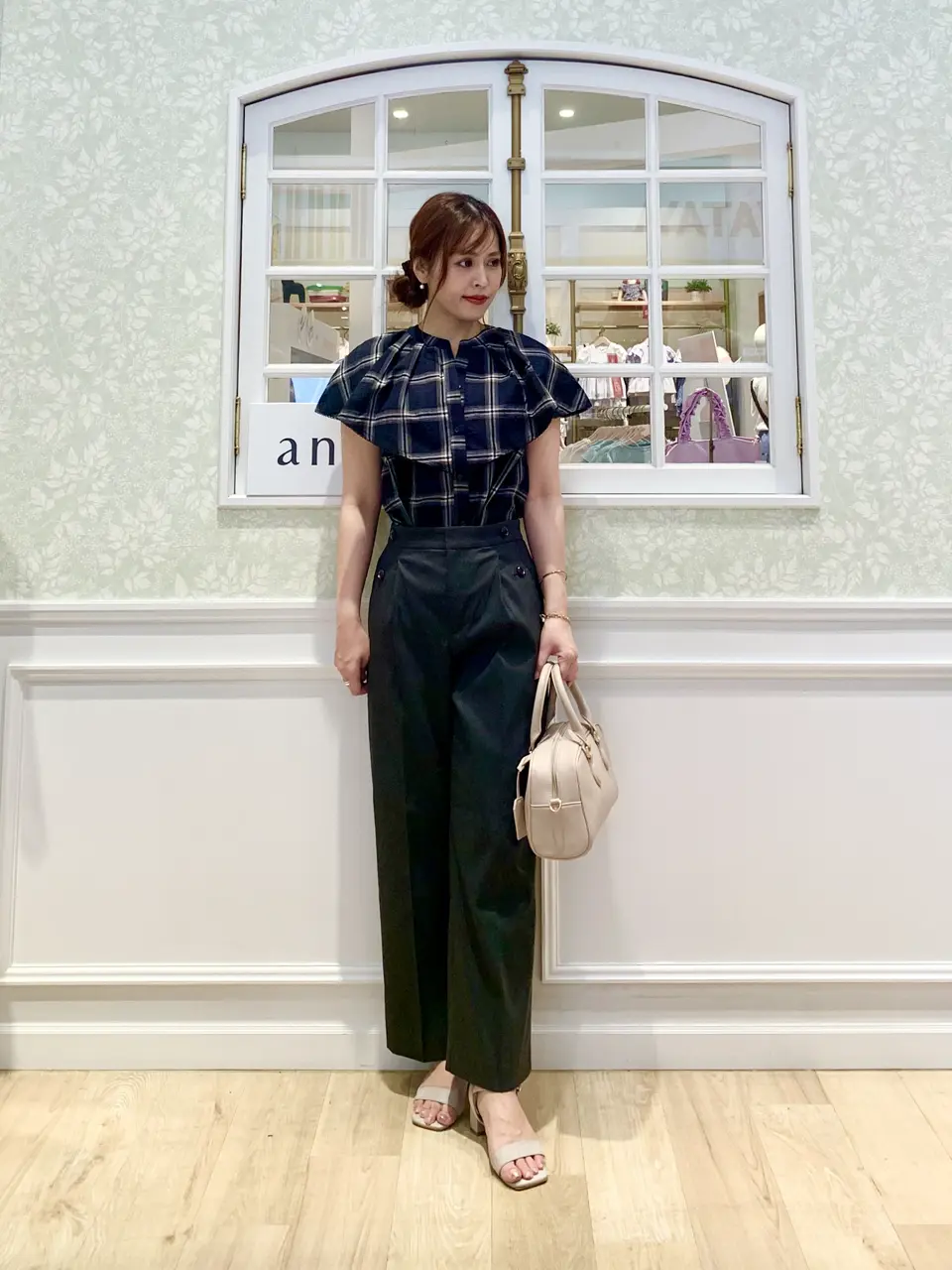 ANY SIS MIHO コーディネート画像