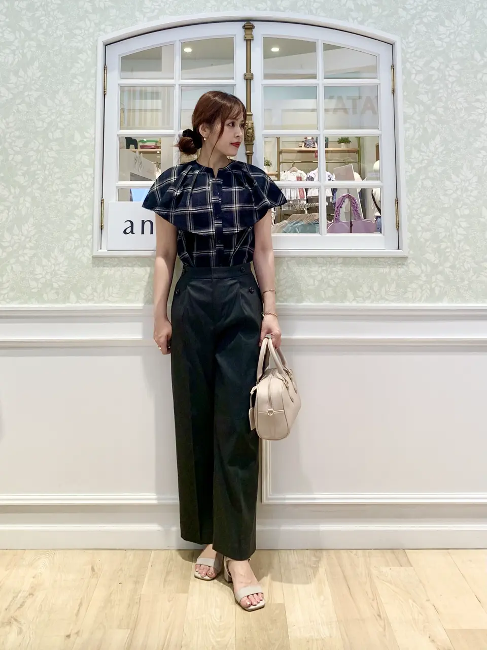 ANY SIS MIHO コーディネート画像