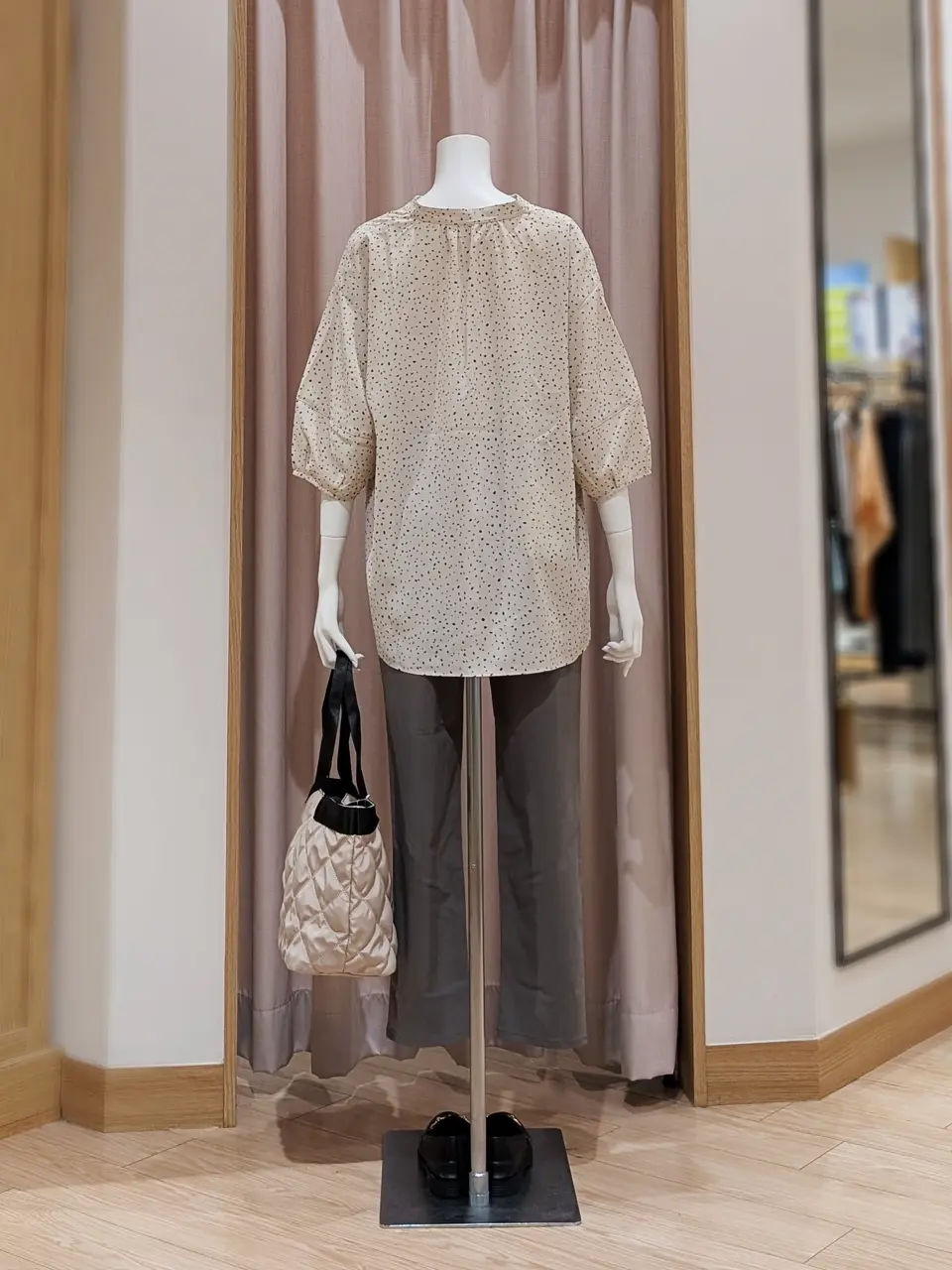 ANY 岩田 コーディネート画像