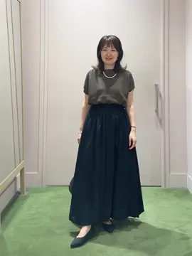 ANY フジコ コーディネート画像