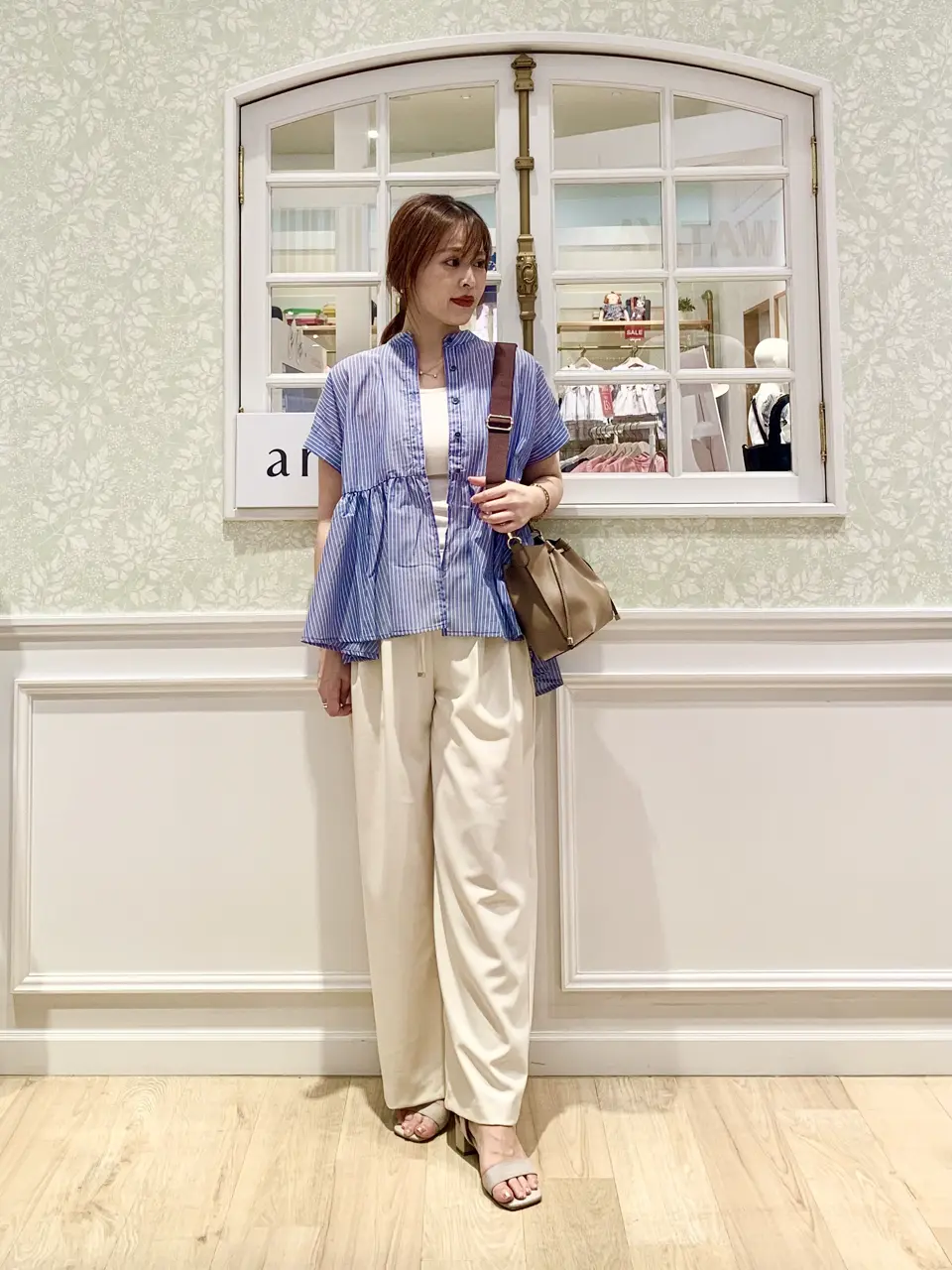 ANY MIHO コーディネート画像