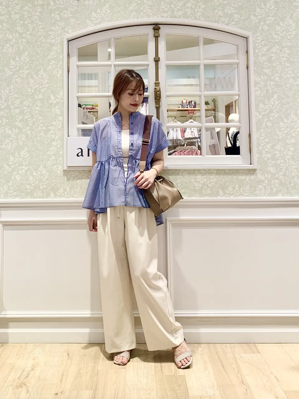 ANY MIHO コーディネート画像