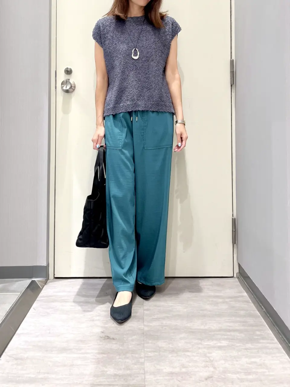 ANY 金井 コーディネート画像