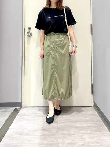 ANY 金井 コーディネート画像