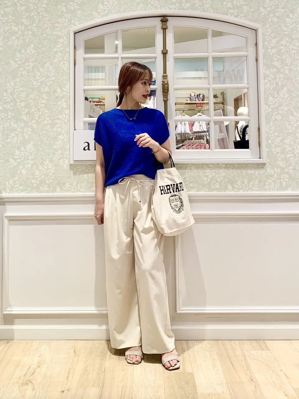 ANY MIHO コーディネート画像