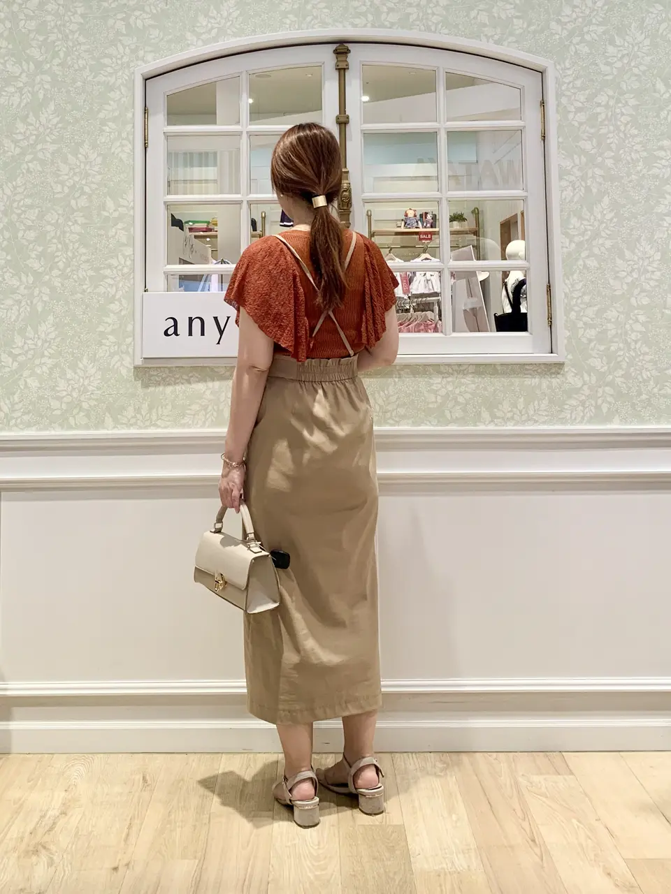 ANY SIS MIHO コーディネート画像