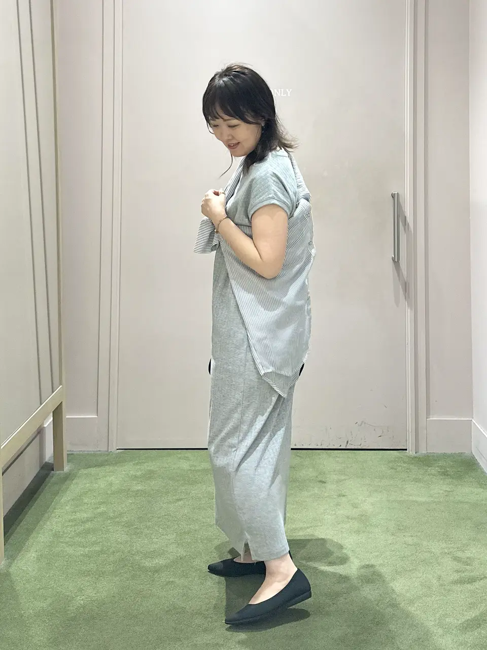 ANY フジコ コーディネート画像