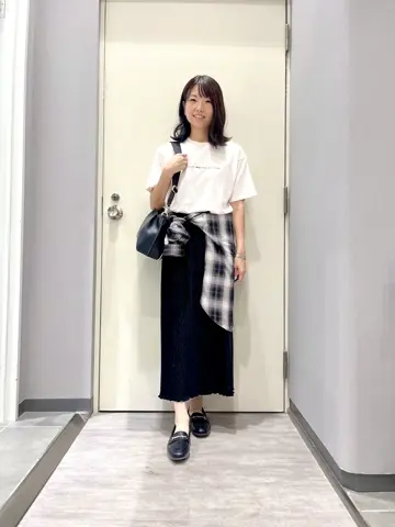 ANY 金井 コーディネート画像