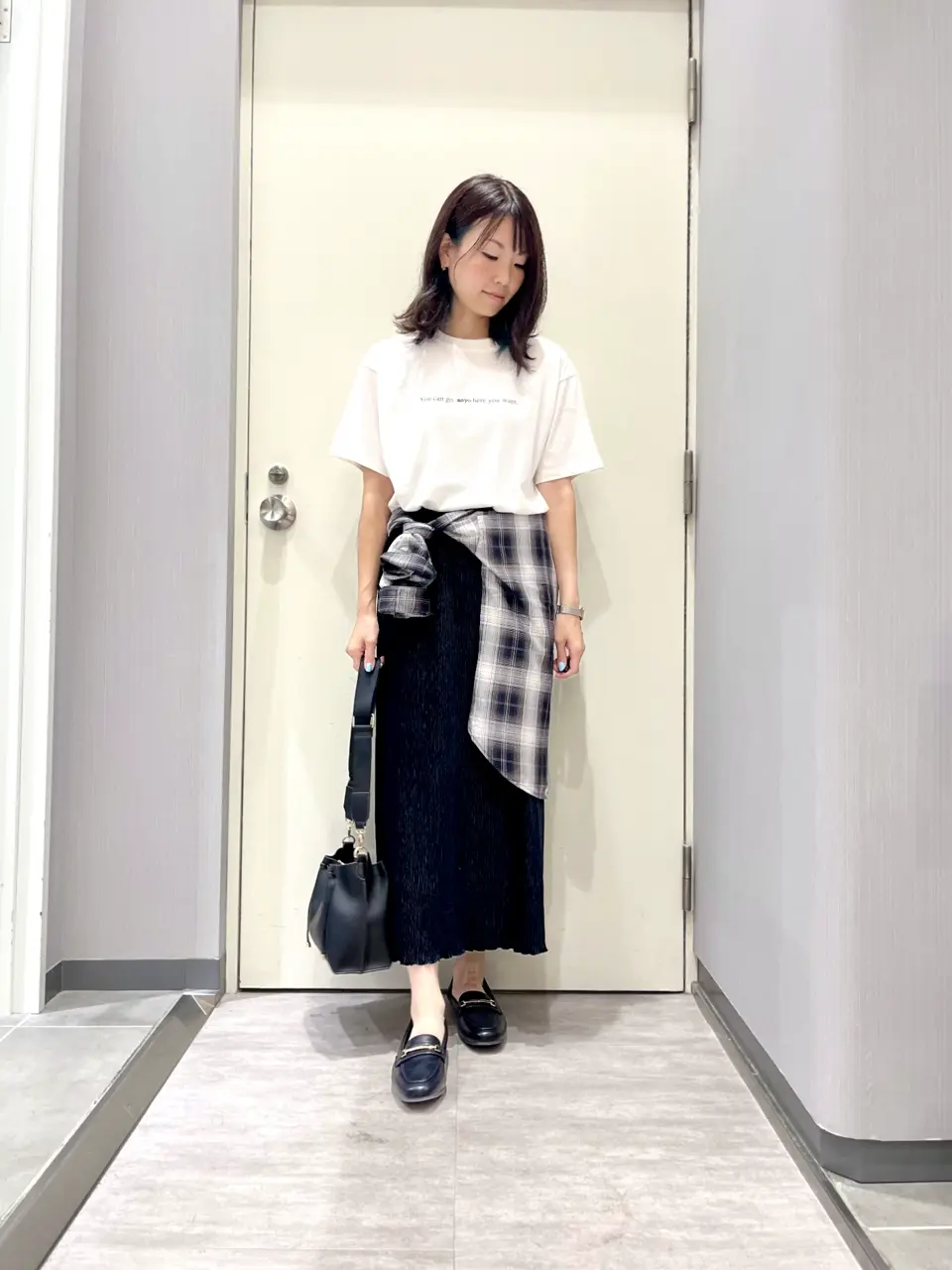 ANY 金井 コーディネート画像