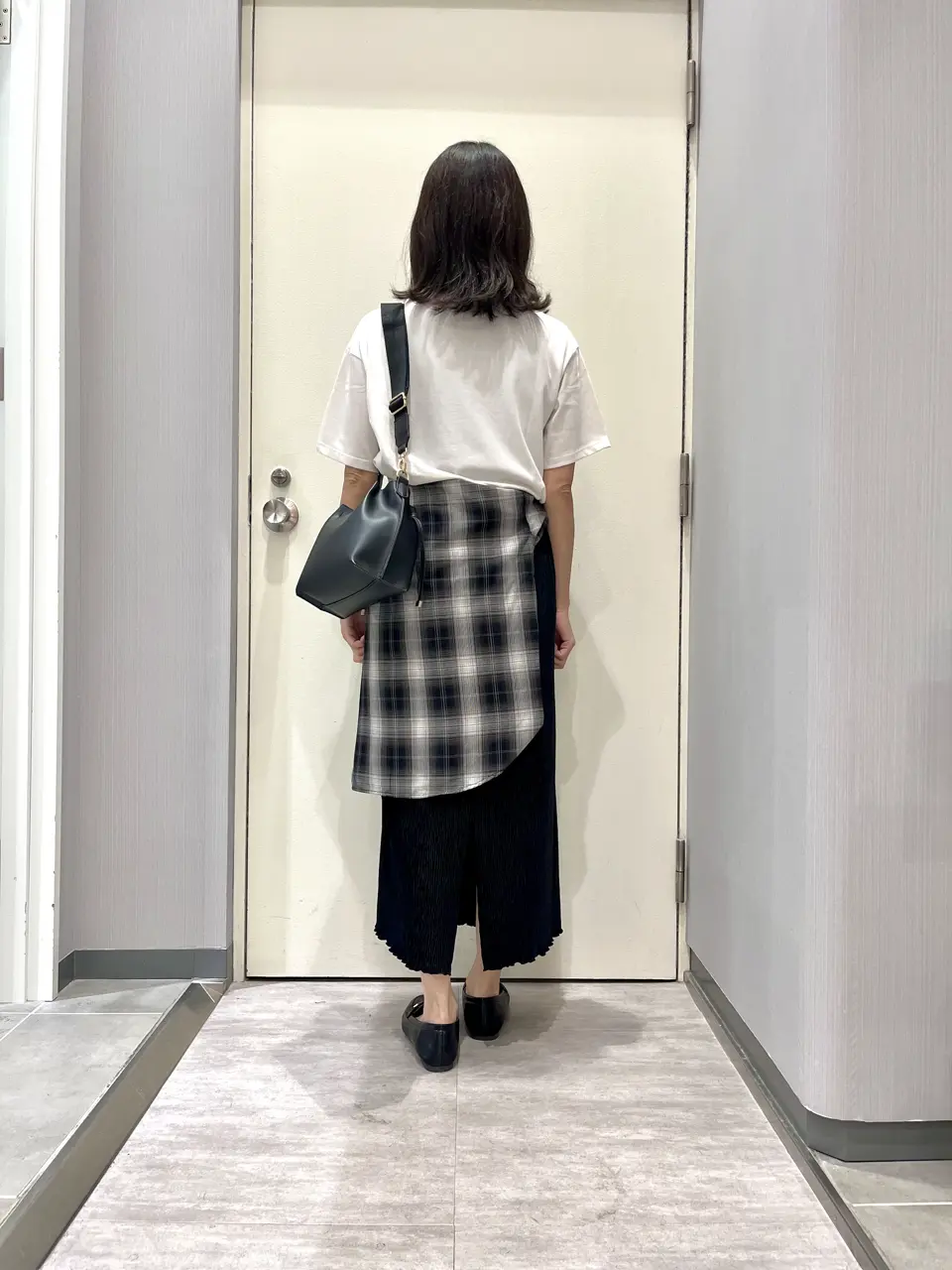 ANY 金井 コーディネート画像