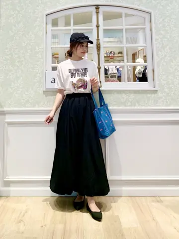 ANY MIHO コーディネート画像