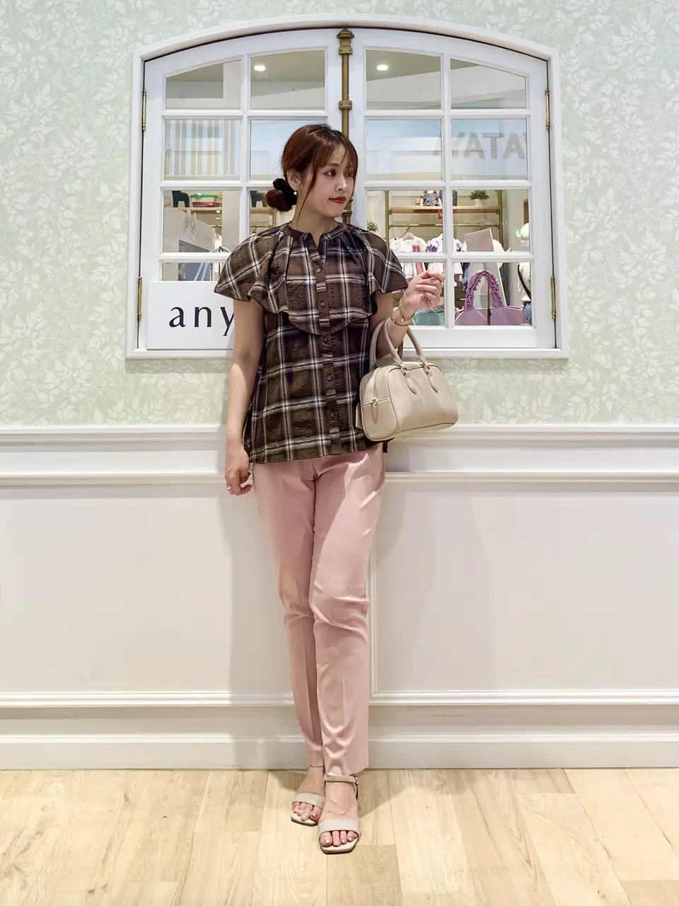 ANY SIS MIHO コーディネート画像