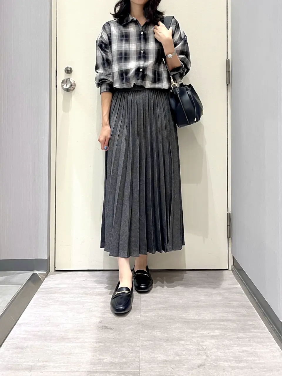 ANY 金井 コーディネート画像