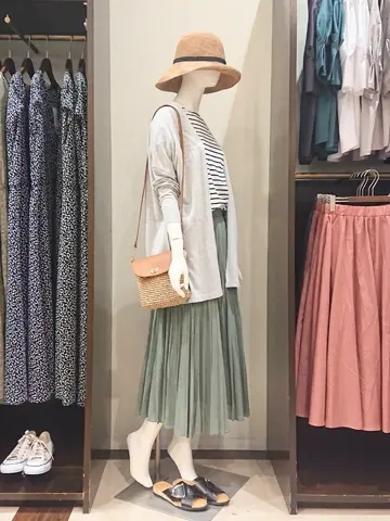 ANY 横田 コーディネート画像