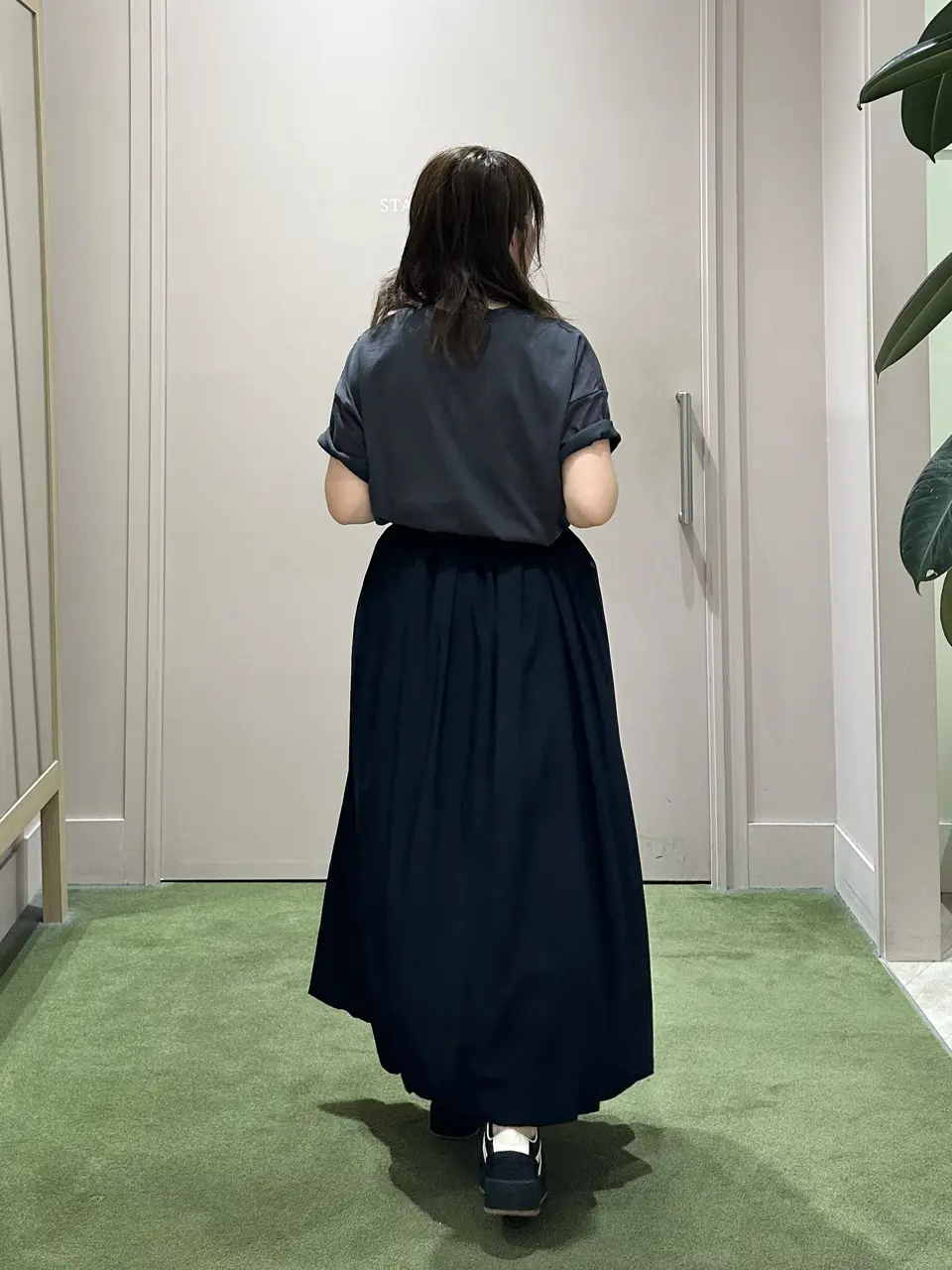 ANY フジコ コーディネート画像