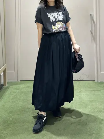 ANY フジコ コーディネート画像