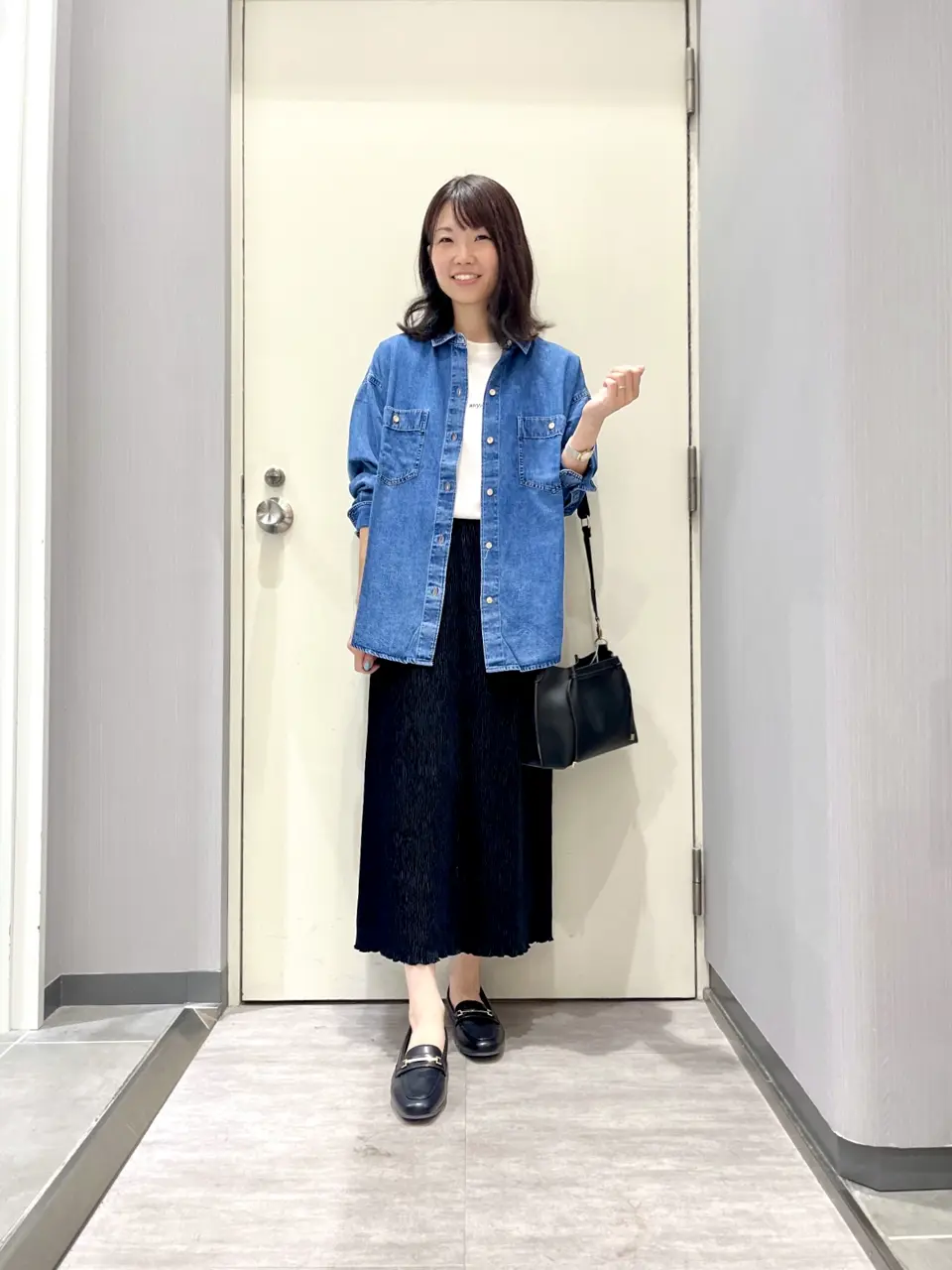 ANY 金井 コーディネート画像