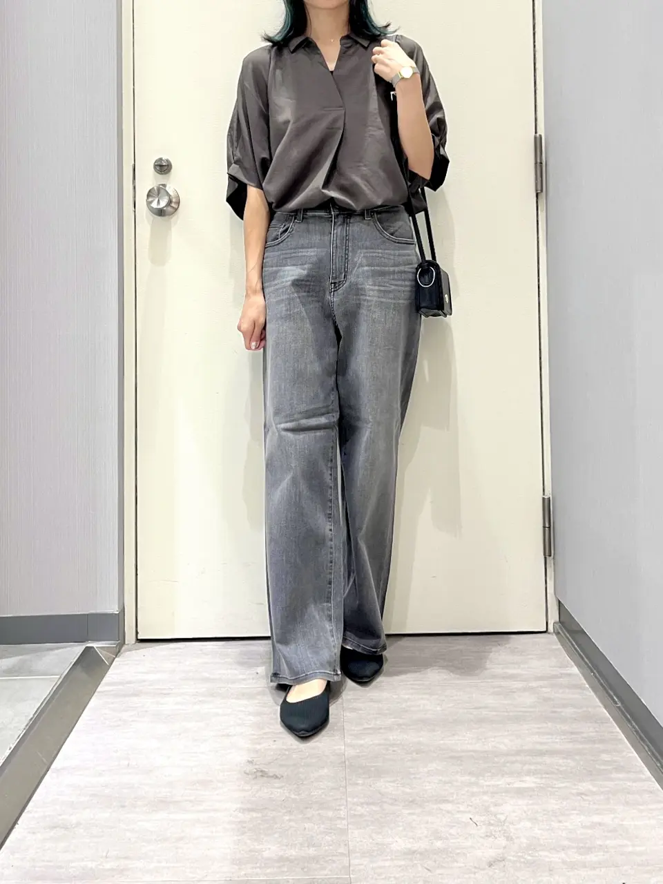 ANY 金井 コーディネート画像