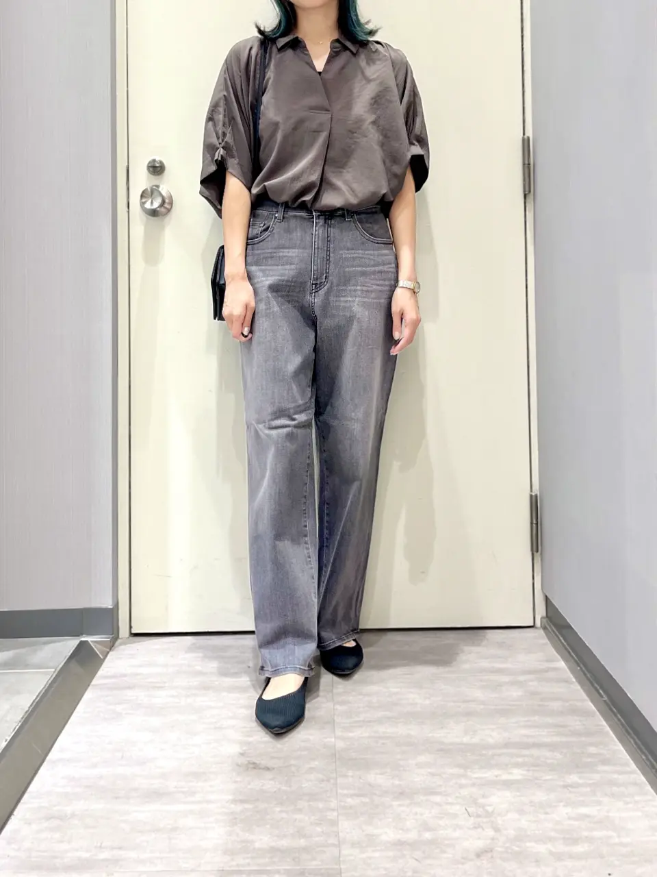 ANY 金井 コーディネート画像