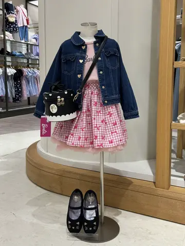 ANY 岡田 コーディネート画像