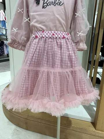 ANY 岡田 コーディネート画像