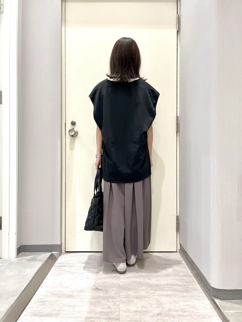 ANY 金井 コーディネート画像