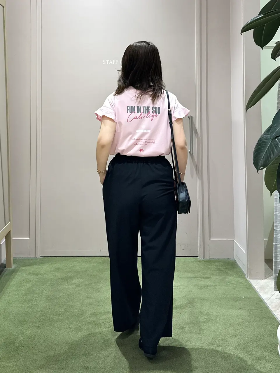 ANY フジコ コーディネート画像