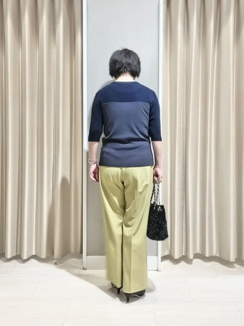 ANY SIS 岡本 コーディネート画像