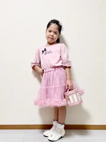 ANY MIKA コーディネート画像