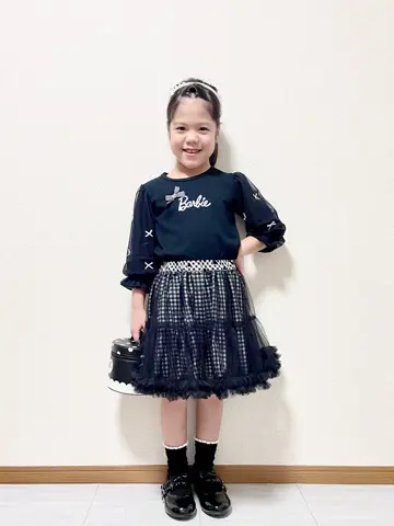 ANY MIKA コーディネート画像