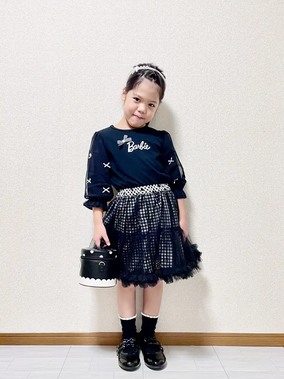 ANY MIKA コーディネート画像