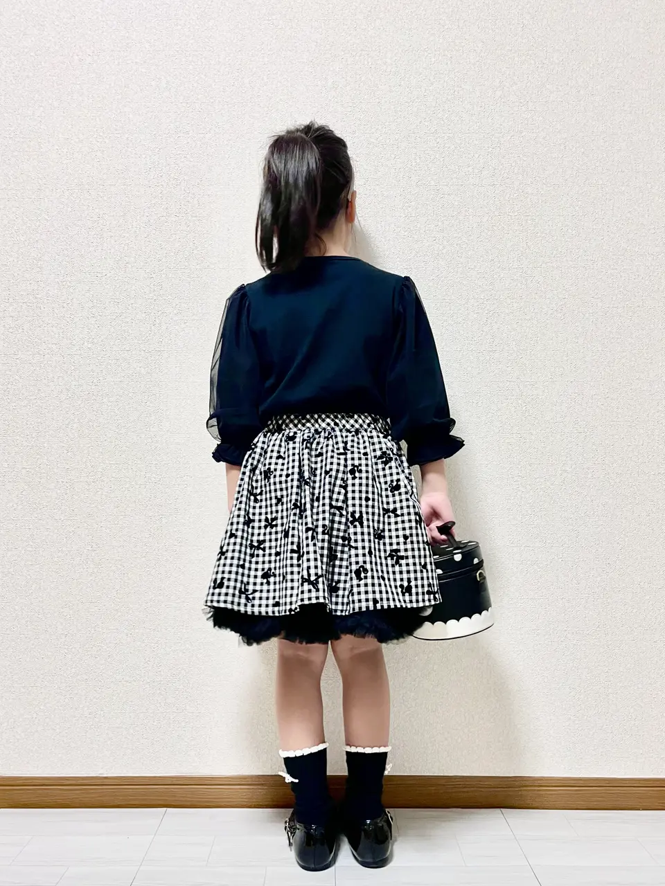 ANY MIKA コーディネート画像