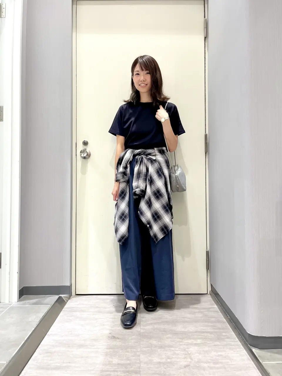 ANY 金井 コーディネート画像