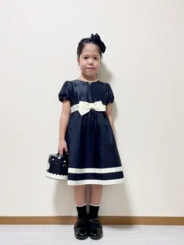 ANY MIKA コーディネート画像