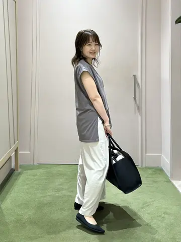 ANY フジコ コーディネート画像