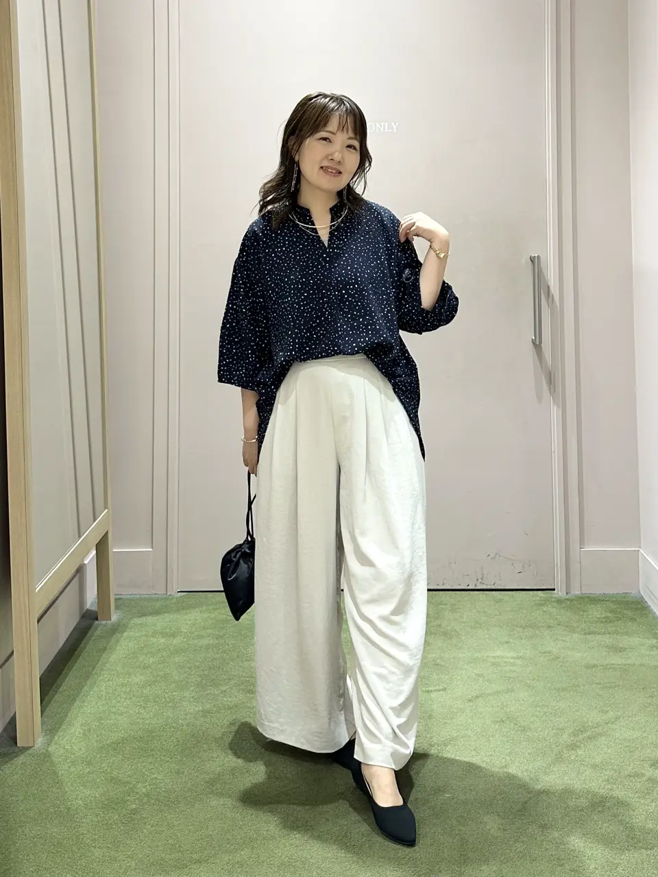 ANY フジコ コーディネート画像