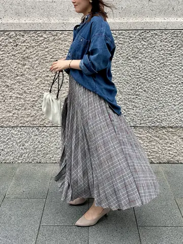 ANY フジコ コーディネート画像